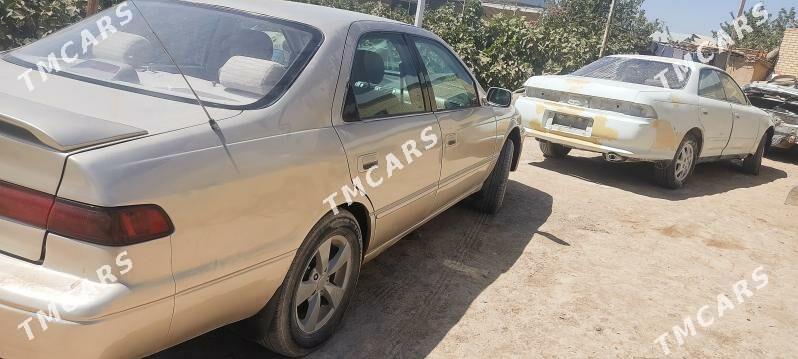 Toyota Camry 1997 - 115 000 TMT - Мургап - img 3