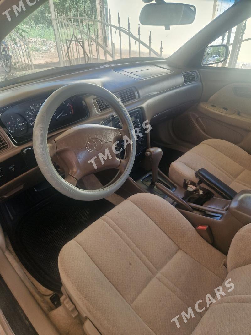 Toyota Camry 2000 - 140 000 TMT - Akdepe - img 3