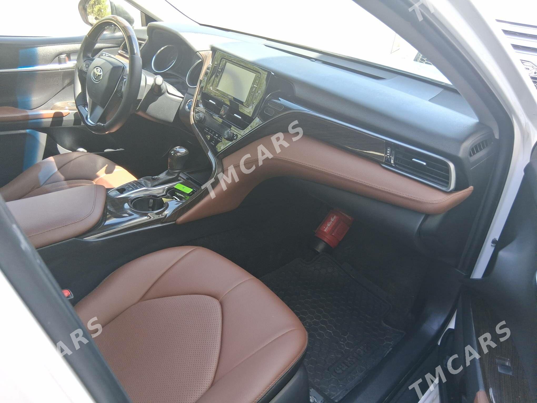 Toyota Camry Hybrid 2021 - 248 000 TMT - Aşgabat - img 6