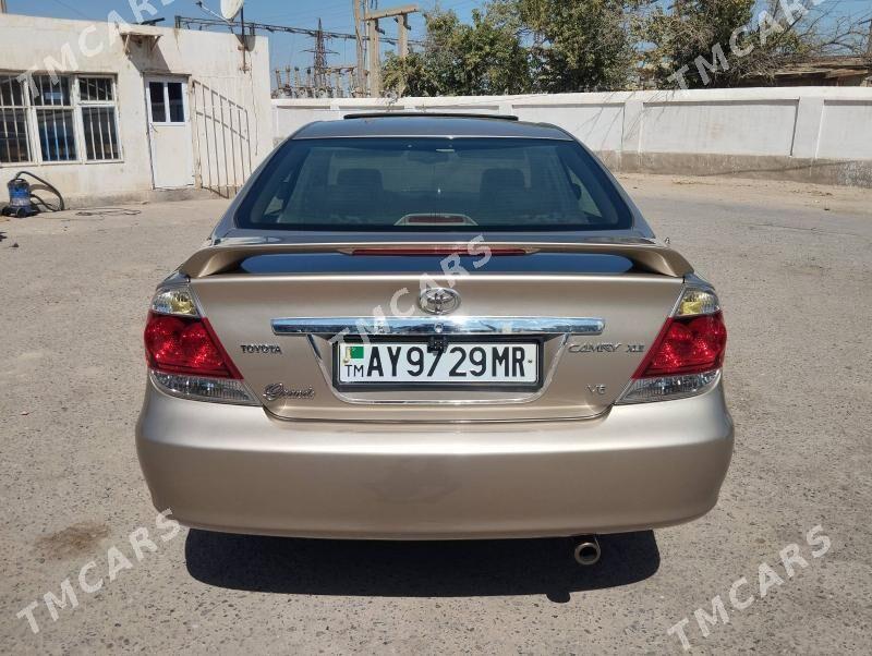 Toyota Camry 2005 - 270 000 TMT - Ёлётен - img 3