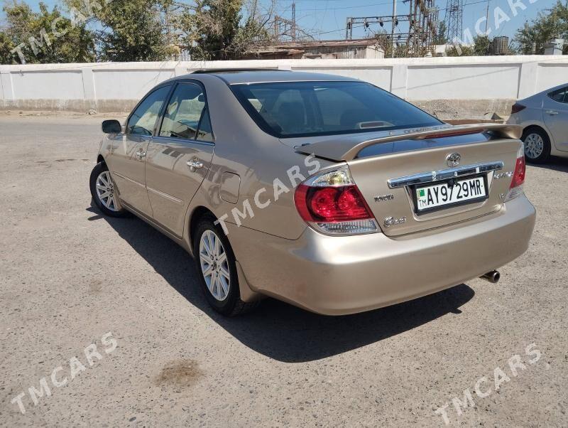 Toyota Camry 2005 - 270 000 TMT - Ёлётен - img 4