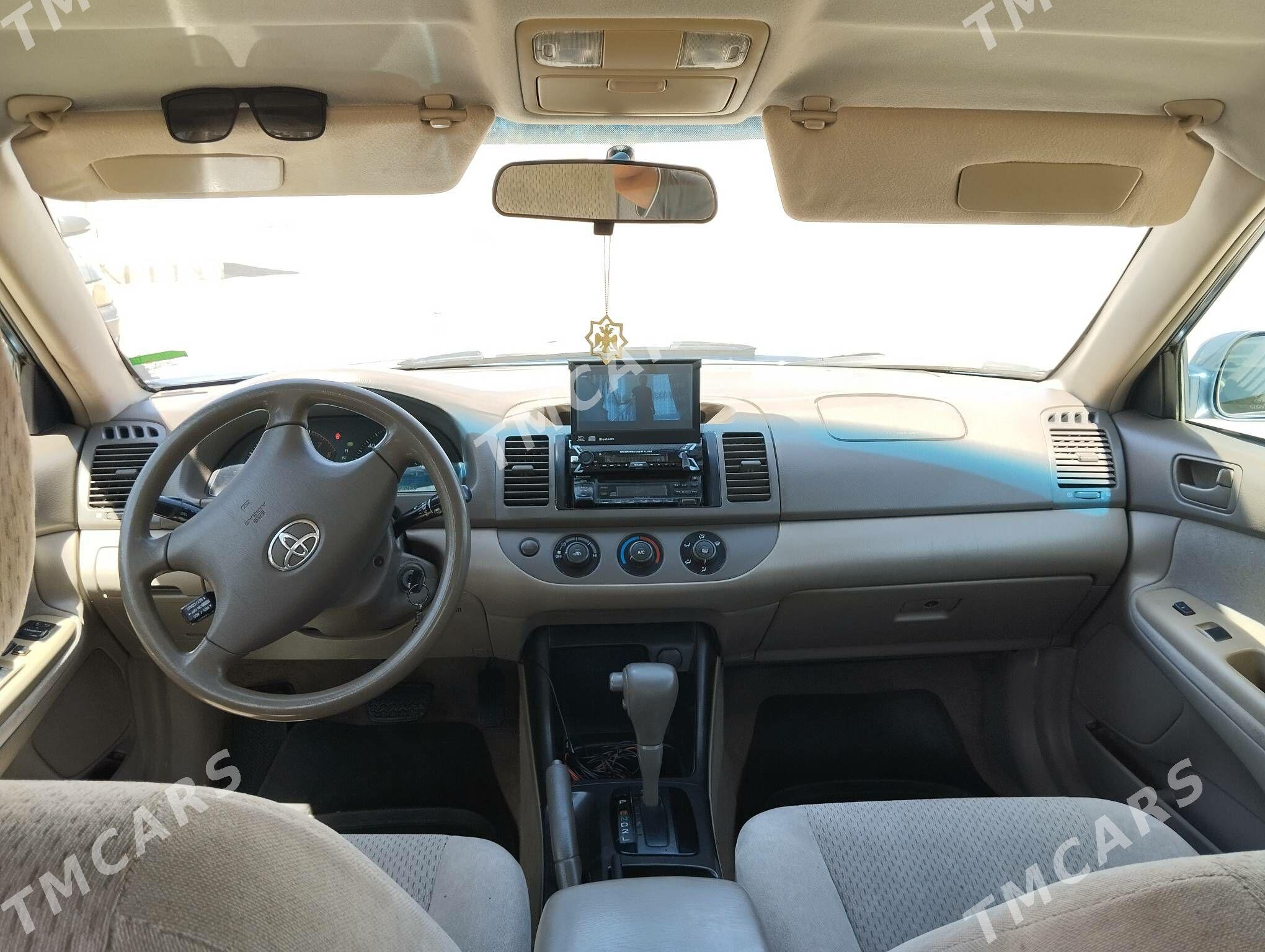 Toyota Camry 2004 - 170 000 TMT - Ёлётен - img 5