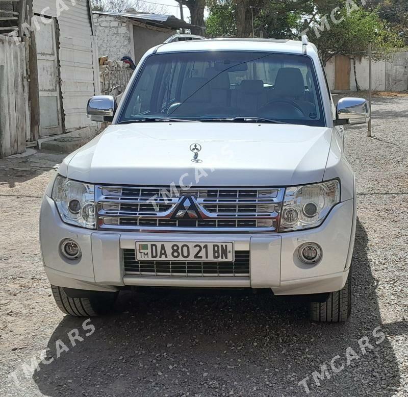 Mitsubishi Pajero 2010 - 242 000 TMT - Туркменбаши - img 3