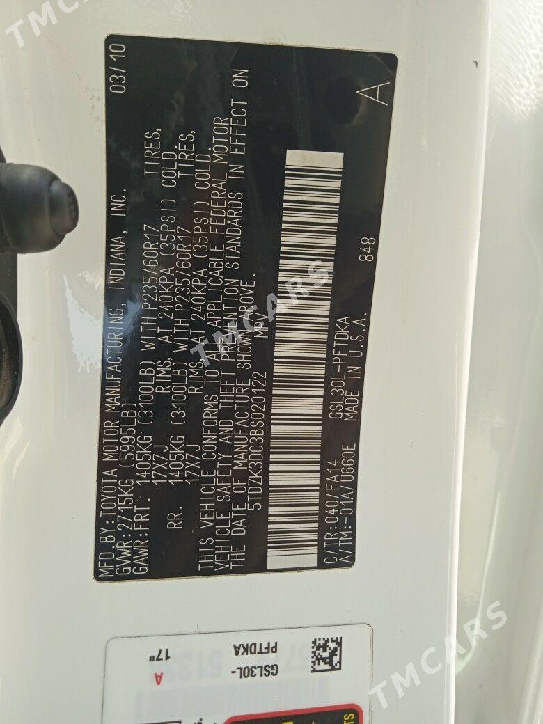 Toyota Sienna 2010 - 300 000 TMT - Balkanabat - img 8
