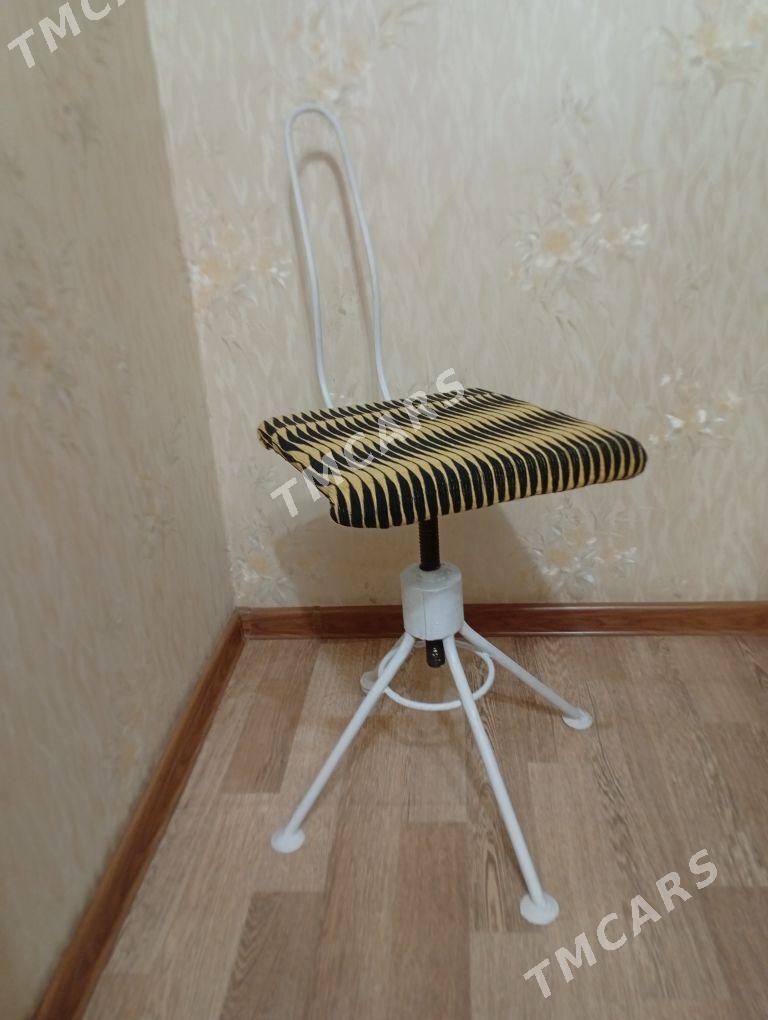 Стул крутящийся - Мары - img 2