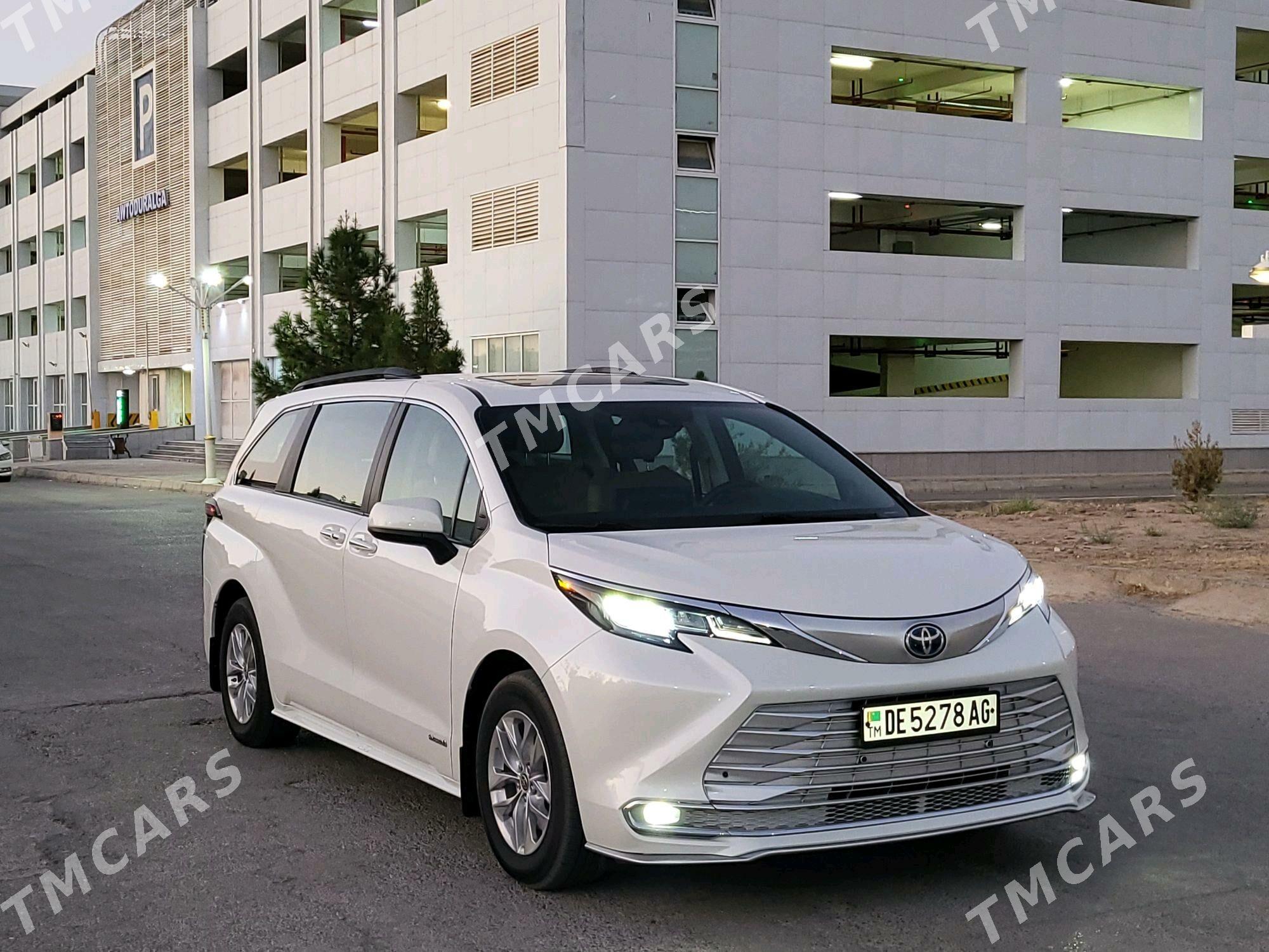 Toyota Sienna 2021 - 615 000 TMT - Aşgabat - img 6