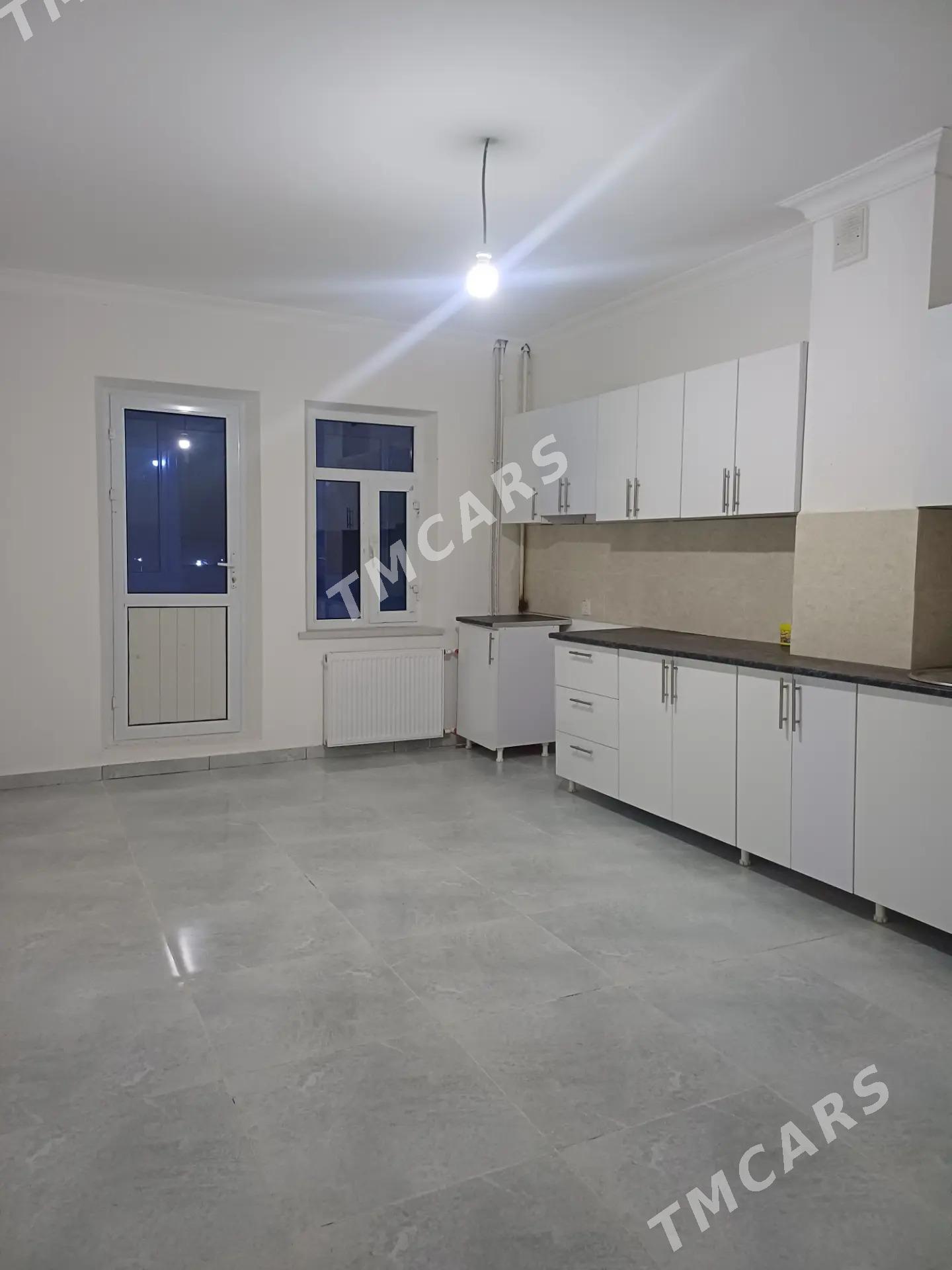 elitka 3 komnat 3 etaj  40 dom - Türkmenabat - img 5
