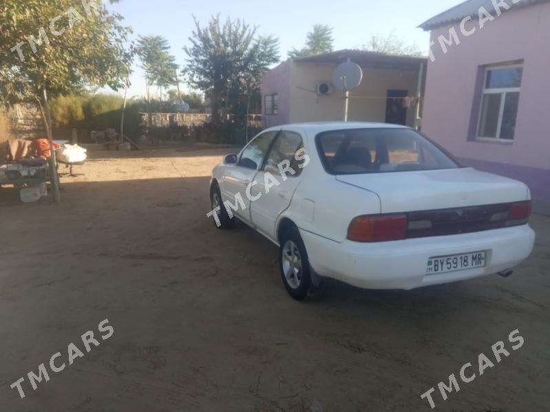 Toyota Sprinter 1991 - 30 000 TMT - Ýolöten - img 3