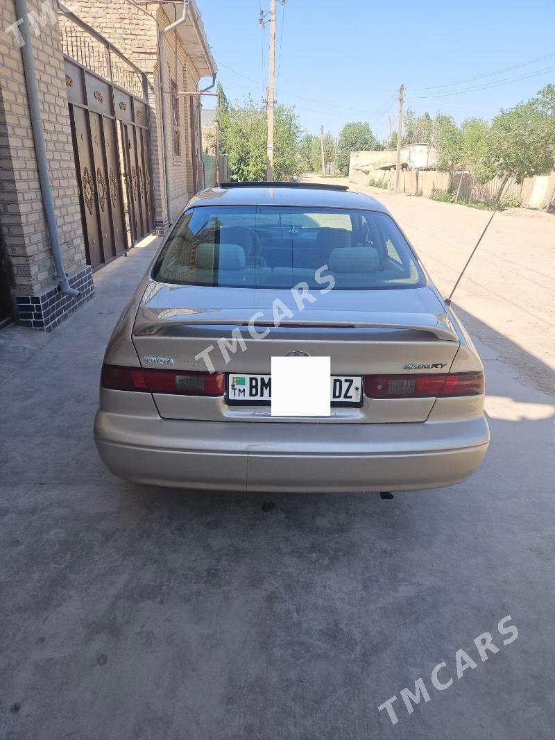 Toyota Camry 1997 - 120 000 TMT - Köneürgenç - img 6