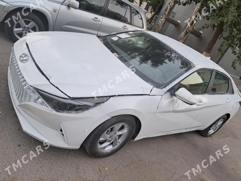 Hyundai Elantra 2021 - 229 000 TMT - Ашхабад - img 4