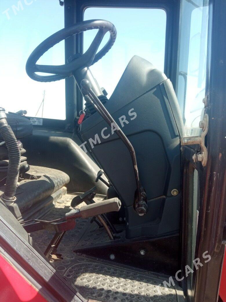 MTZ 82 2013 - 300 000 TMT - Garabekewül - img 2