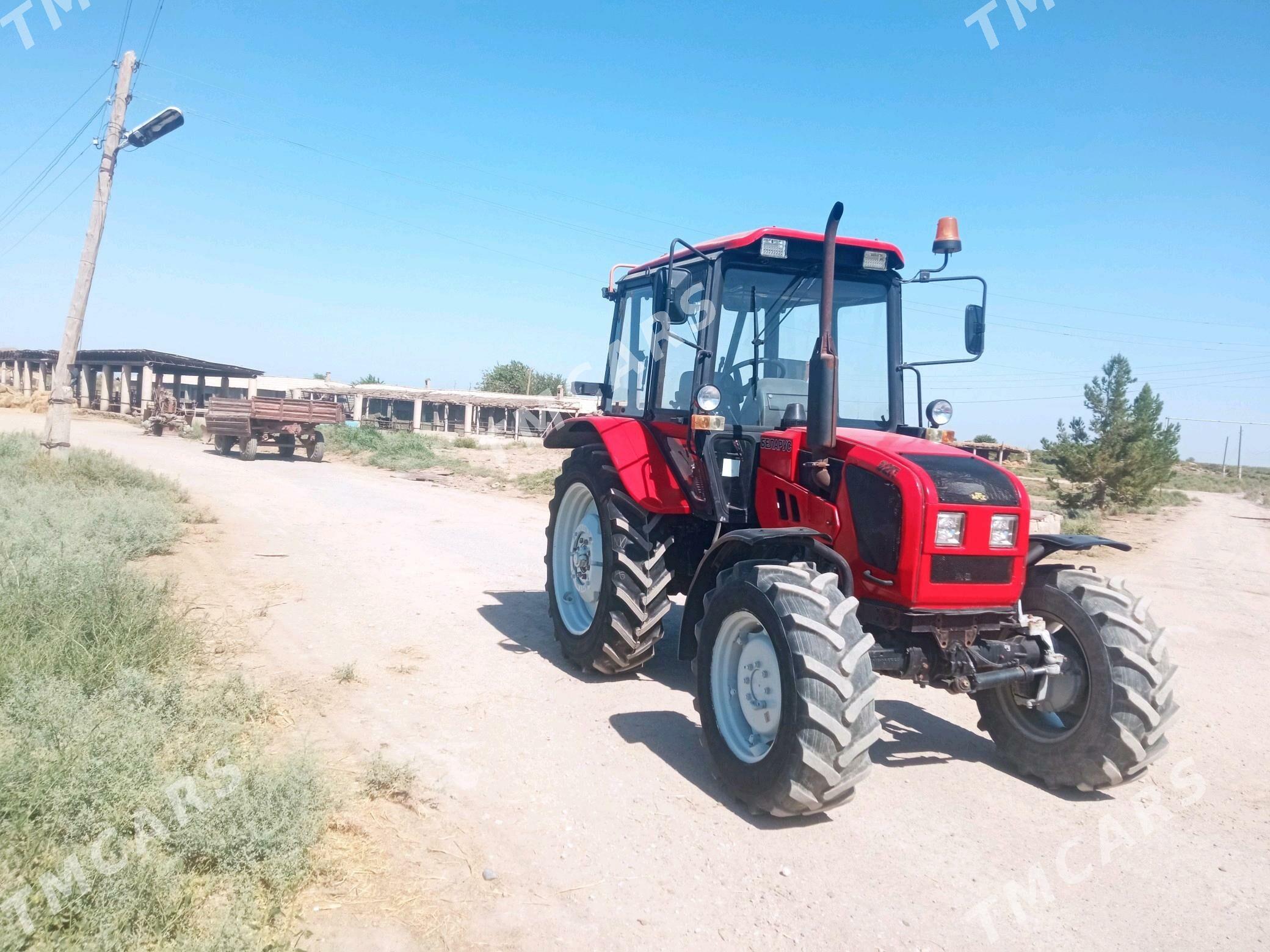 MTZ 82 2013 - 300 000 TMT - Garabekewül - img 8