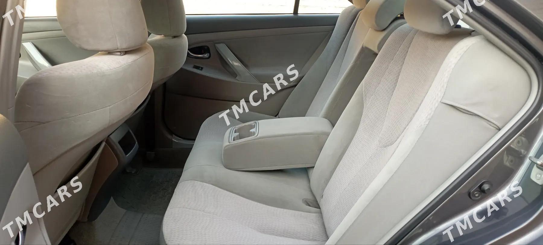 Toyota Camry 2010 - 190 000 TMT - Magdanly - img 4