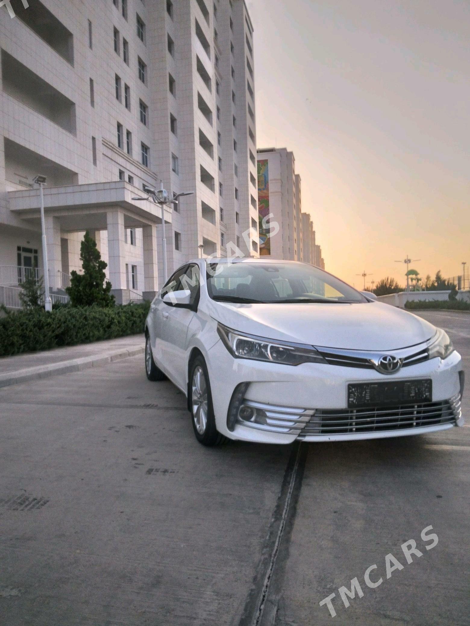 Toyota Corolla 2017 - 185 000 TMT - Ашхабад - img 3