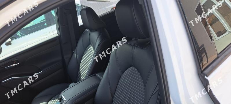 Toyota Highlander 2024 - 630 000 TMT - Бузмеин - img 6