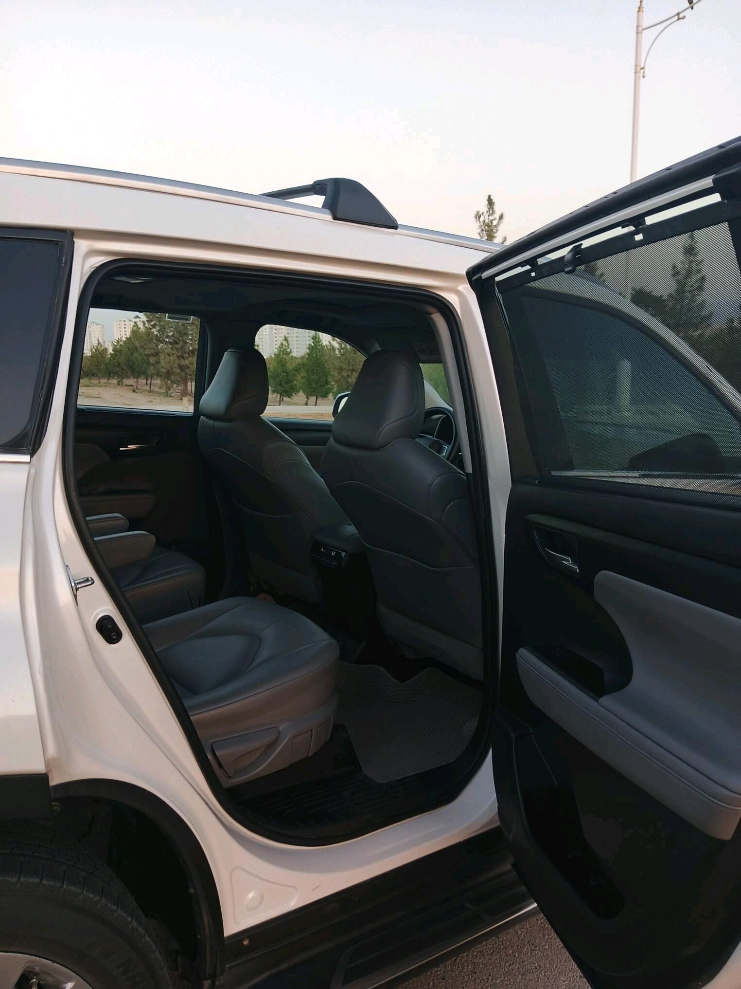 Toyota Highlander 2021 - 530 000 TMT - Ашхабад - img 8