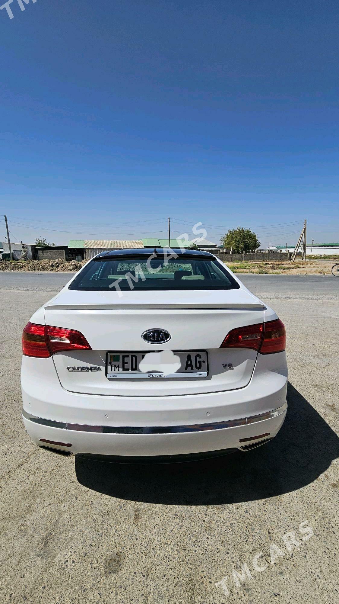 Kia Cadenza 2010 - 185 000 TMT - 11 мкр - img 5