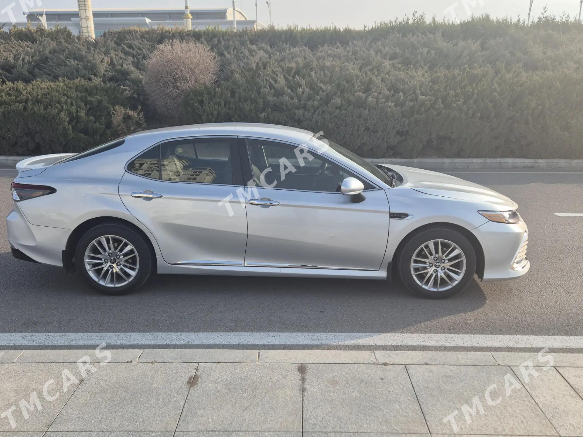 Toyota Camry 2021 - 305 000 TMT - Arçabil şaýoly - img 2
