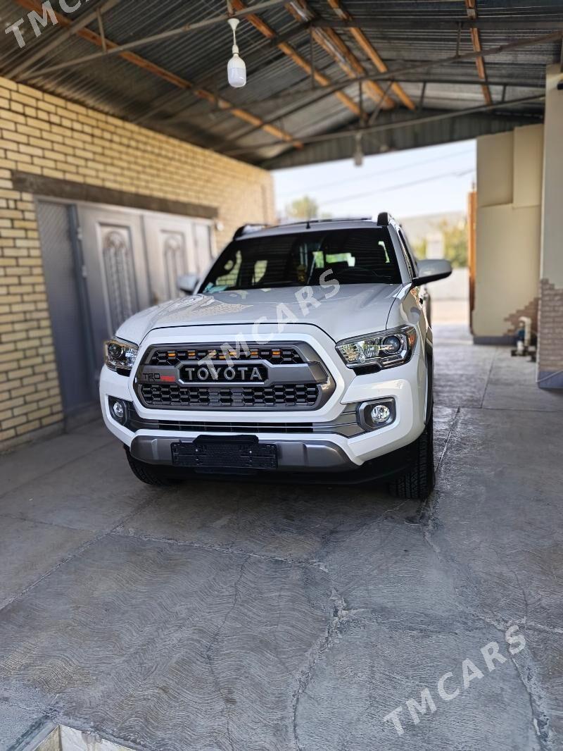 Toyota Tacoma 2017 - 400 000 TMT - Мары - img 4