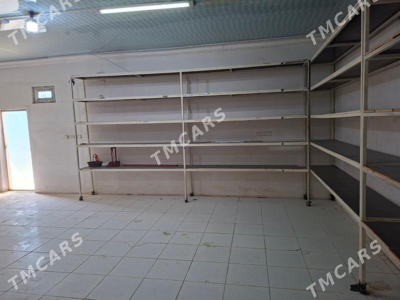 Magazyn arenda - Анев - img 2