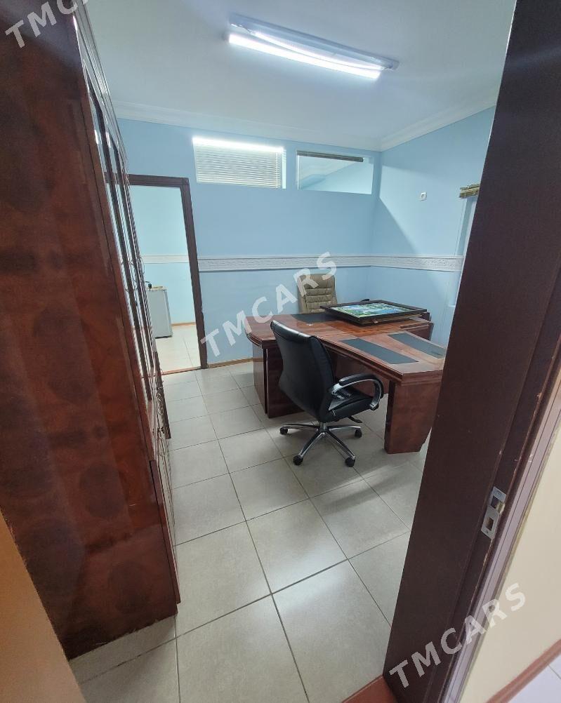 Мир 1 аренда Офис 218 м² - Мир 1 - img 3