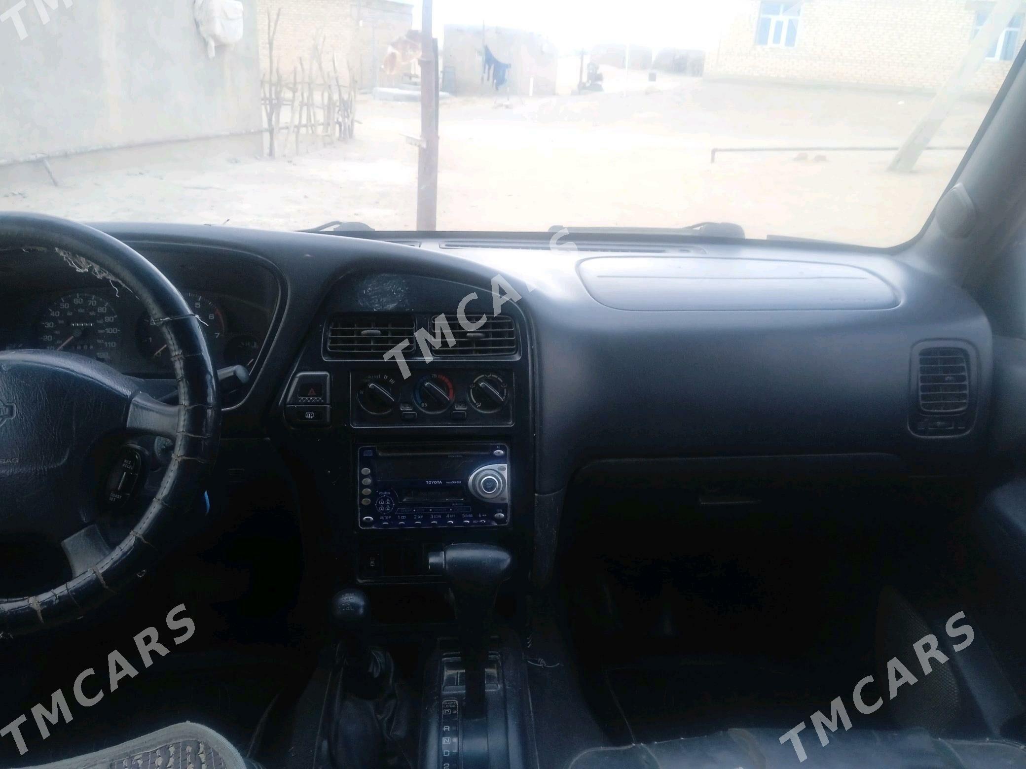 Nissan Pathfinder 1997 - 68 000 TMT - Ак-Бугдайский этрап - img 5