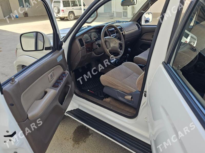 Toyota 4Runner 1997 - 160 000 TMT - ул. Советская (Гарашсызлык шаёлы) - img 5