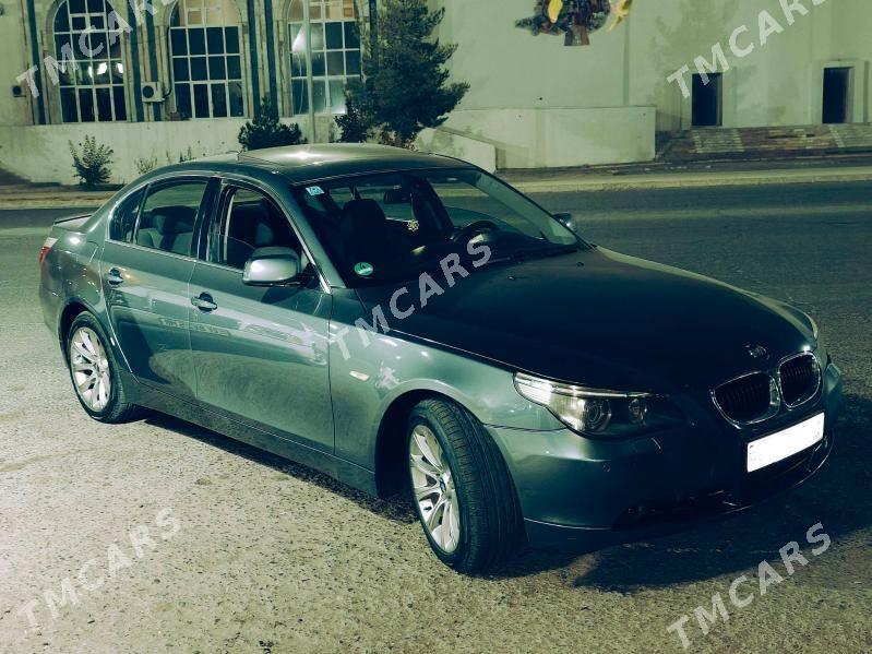 BMW E60 2005 - 160 000 TMT - Mary - img 1