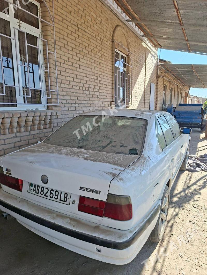 BMW E34 1992 - 32 000 TMT - Туркменабат - img 2