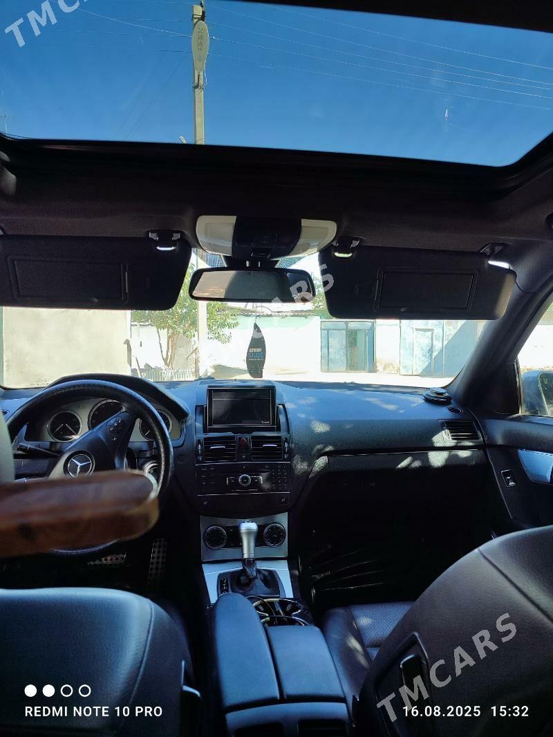 Mercedes-Benz C300 2009 - 220 000 TMT - Дашогуз - img 3
