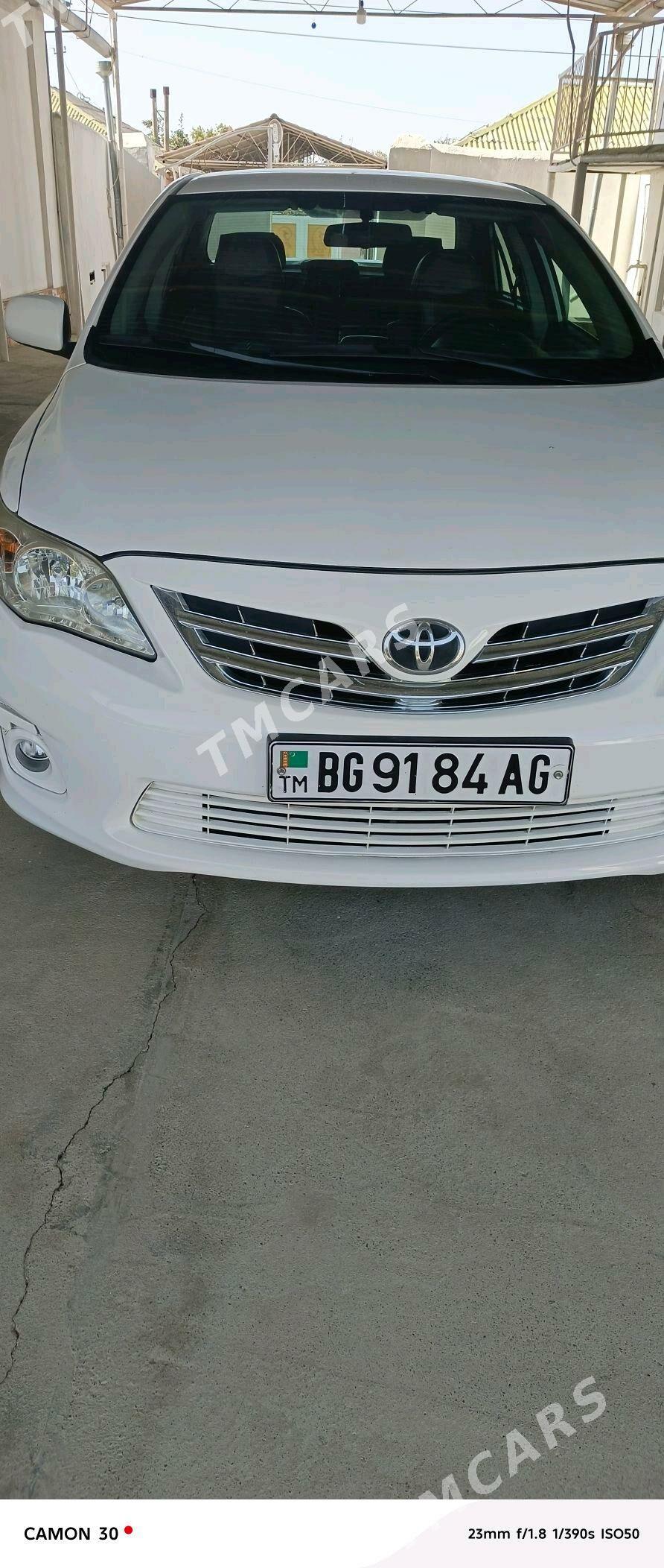 Toyota Corolla 2013 - 180 000 TMT - Багир - img 3