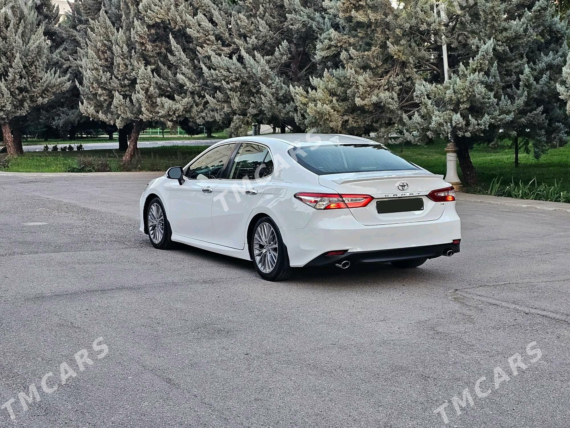 Toyota Camry 2018 - 247 000 TMT - Aşgabat - img 3