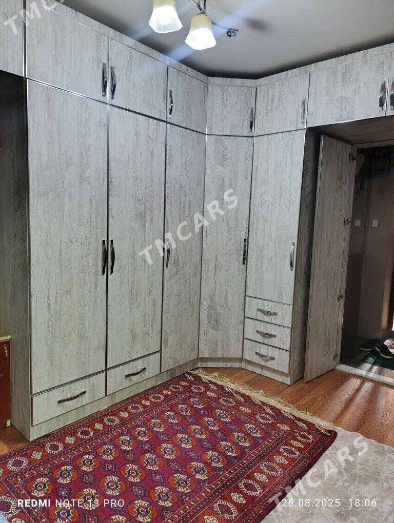 Ipateka 10 mkr 4/1 etazy 2 kom - Ашхабад - img 10