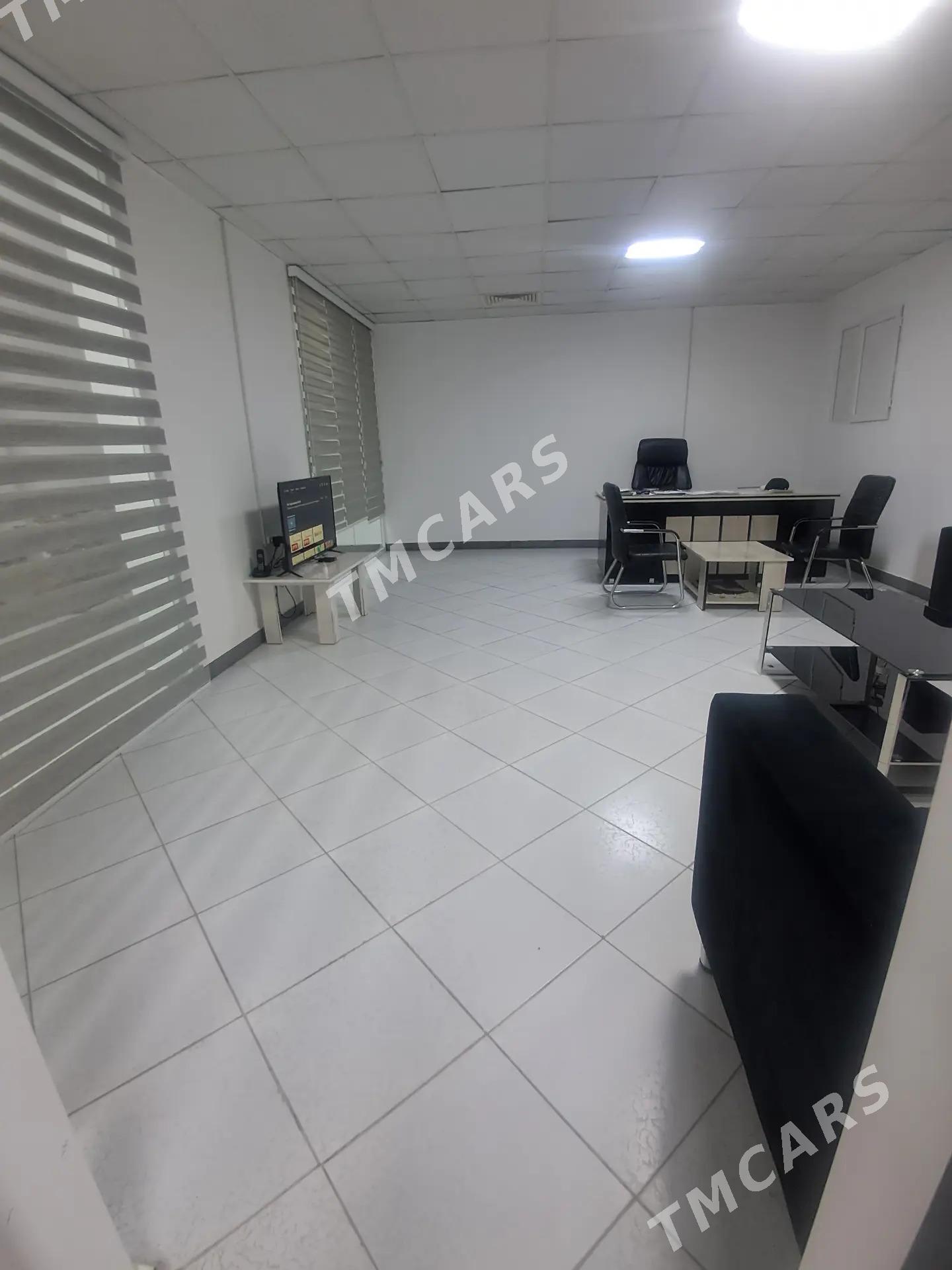 Arenda ofis 5 komnat 320 kw - ул. Московская (10 йыл абаданчылык ш.) - img 2
