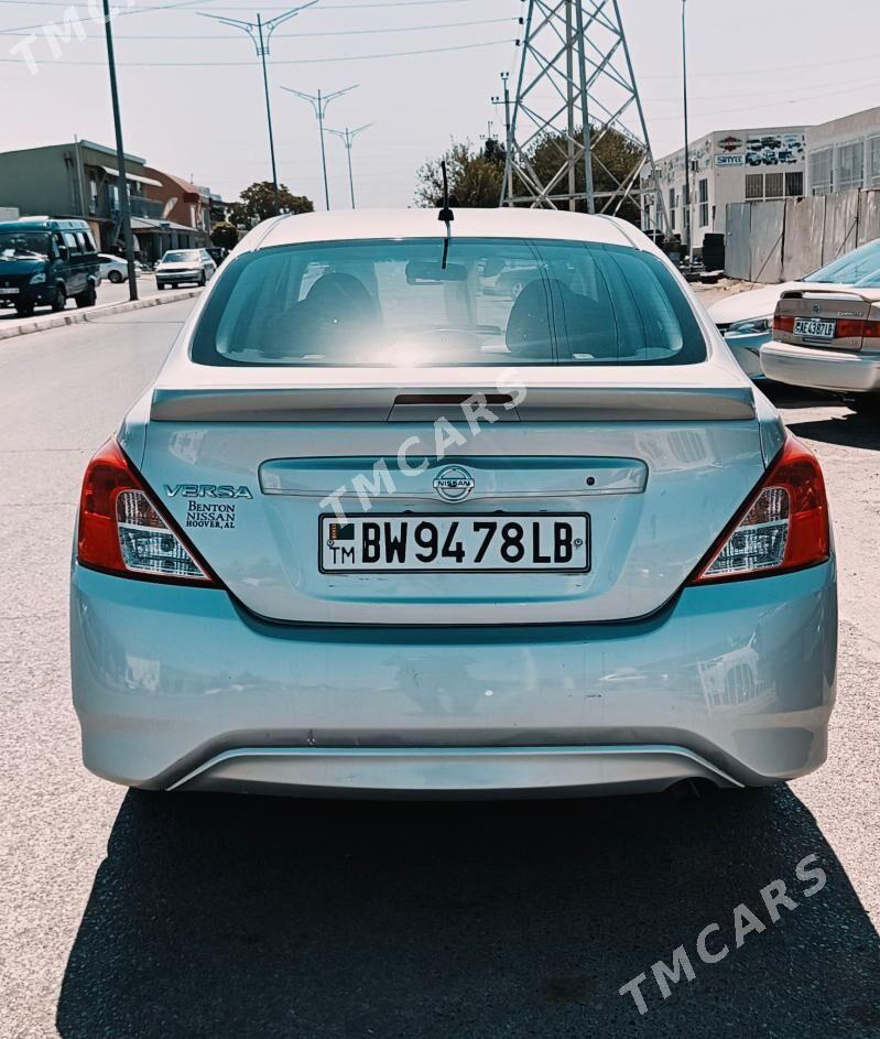 Nissan Versa 2017 - 110 000 TMT - Туркменабат - img 4