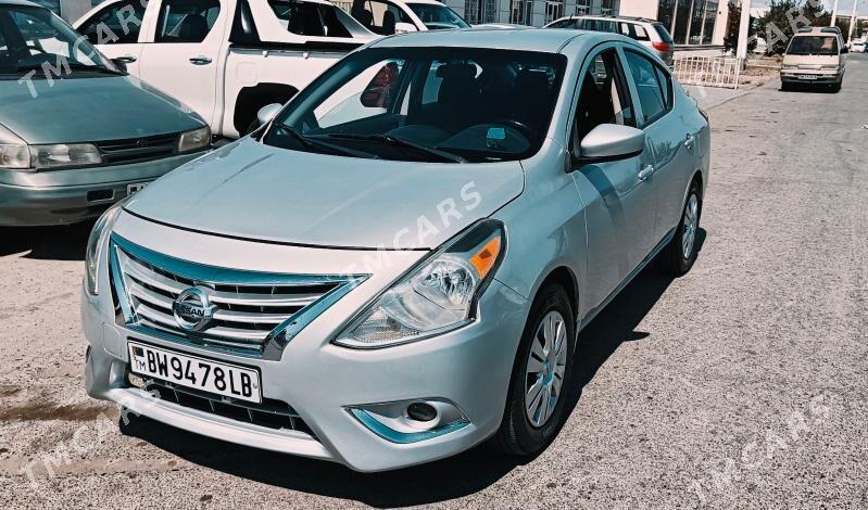 Nissan Versa 2017 - 110 000 TMT - Туркменабат - img 6