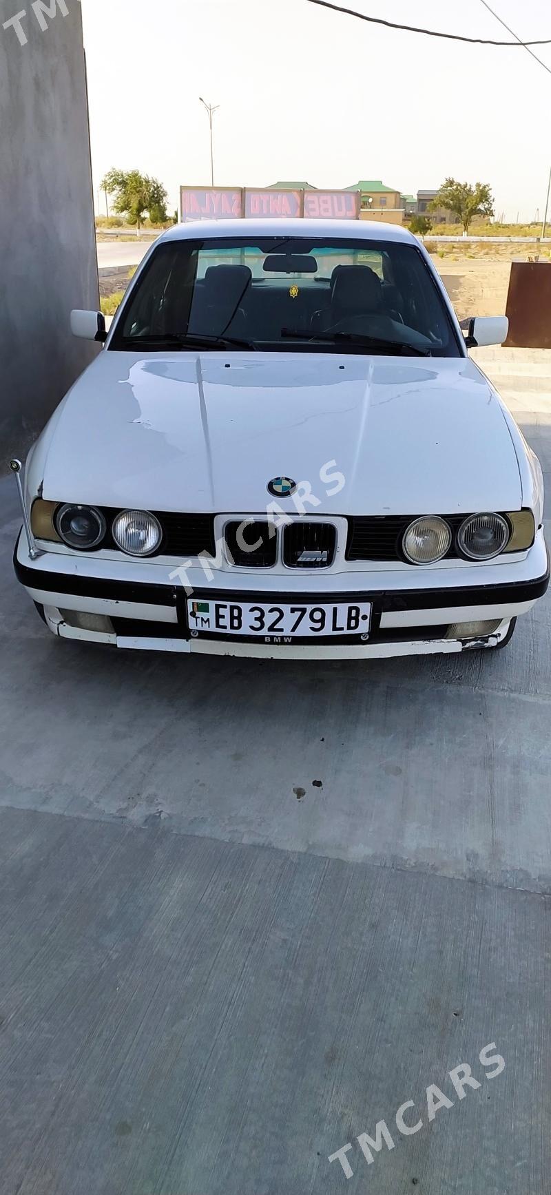 BMW 525 1990 - 39 000 TMT - Seýdi - img 3