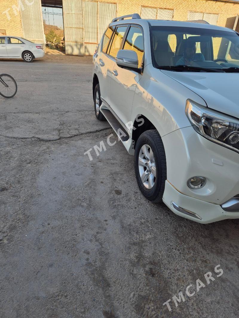 Toyota Land Cruiser Prado 2016 - 700 000 TMT - Чарджоу - img 2
