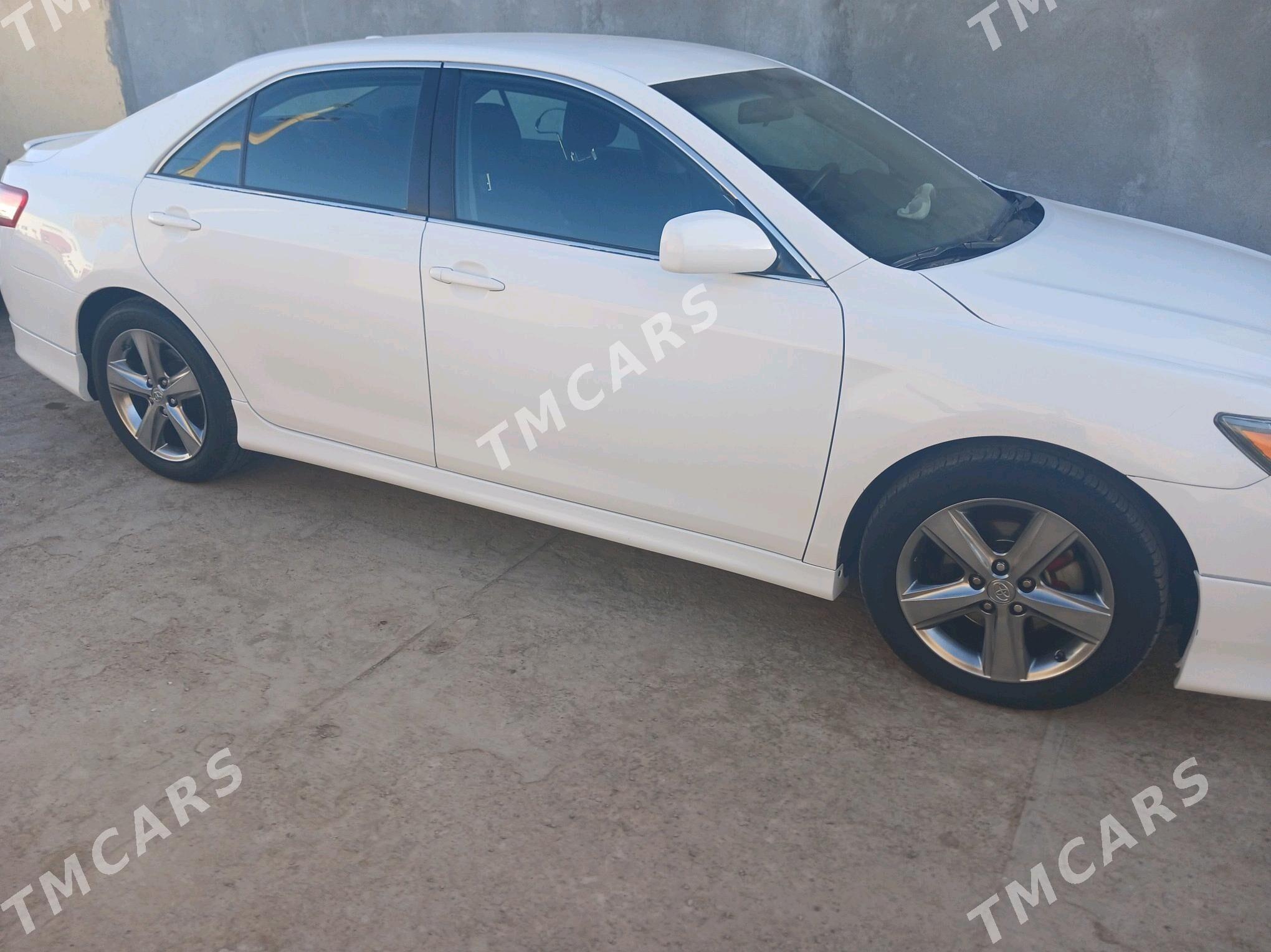 Toyota Camry 2010 - 210 000 TMT - Gurbansoltan Eje - img 2