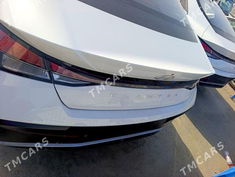 Hyundai Elantra 2025 - 275 000 TMT - Türkmenabat - img 9