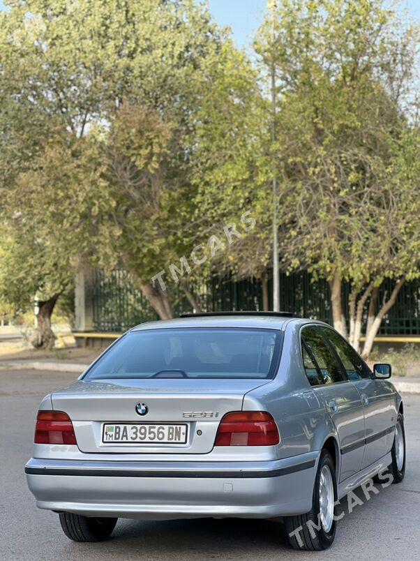 BMW E39 1997 - 113 000 TMT - Balkanabat - img 4