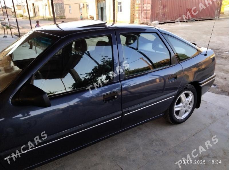 Opel Vectra 1994 - 40 000 TMT - Дянев - img 2