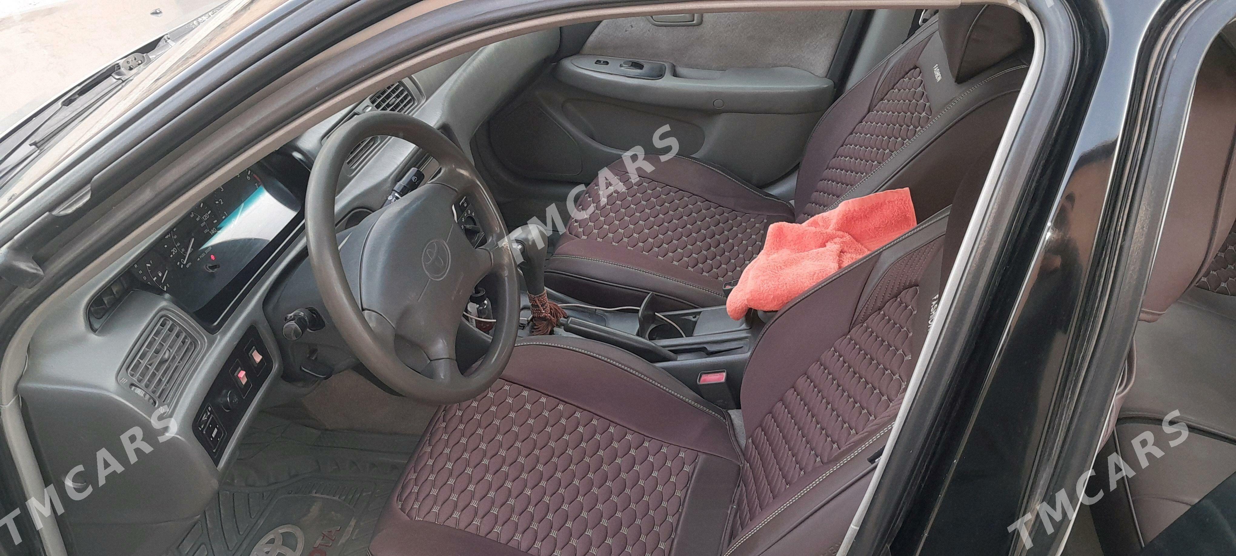 Toyota Camry 2001 - 130 000 TMT - Койтендаг - img 4
