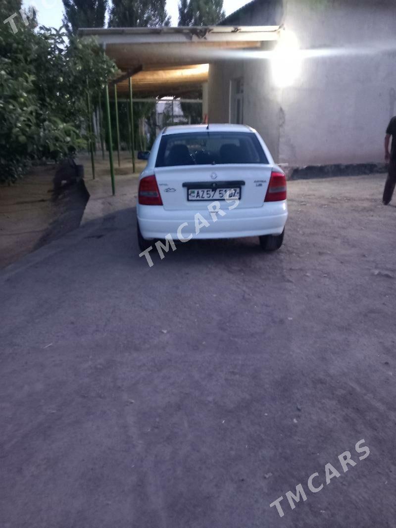 Opel Astra 1999 - 80 000 TMT - Губадаг - img 2