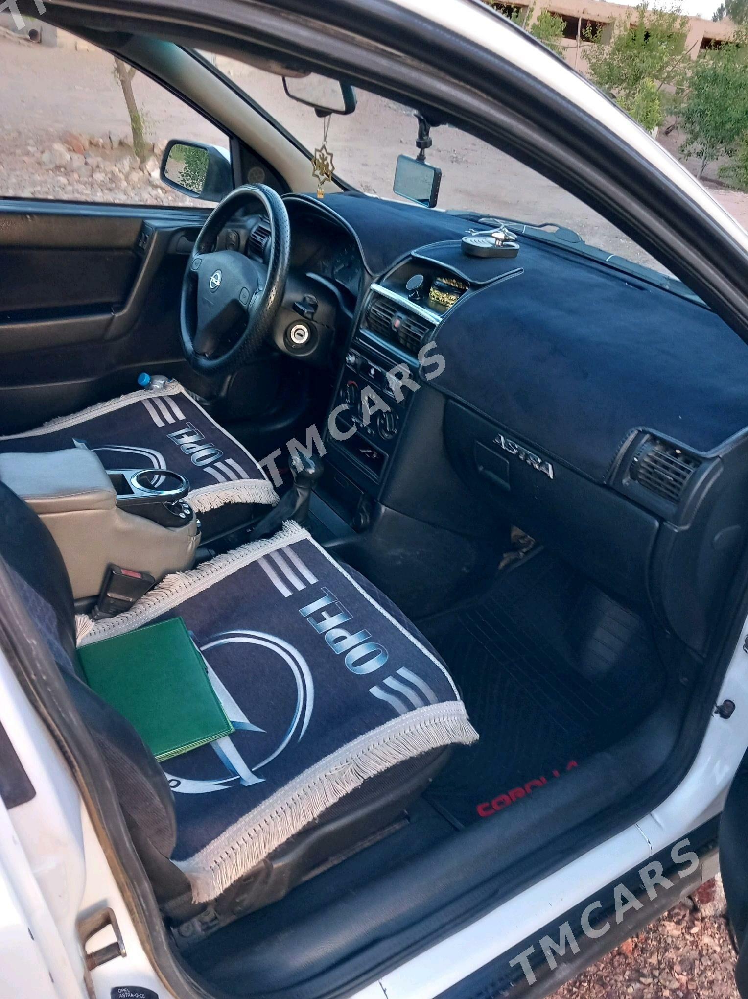 Opel Astra 1999 - 80 000 TMT - Губадаг - img 6