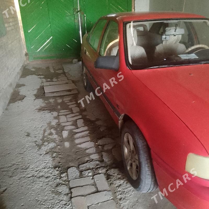 Opel Vectra 1990 - 40 000 TMT - Çärjew - img 3