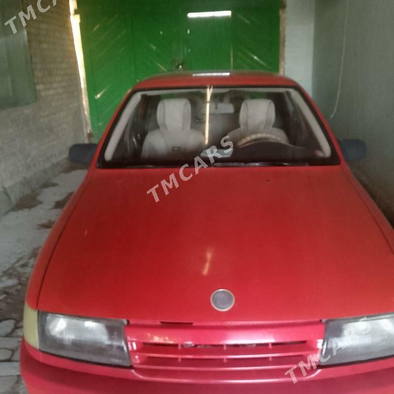 Opel Vectra 1990 - 40 000 TMT - Çärjew - img 5