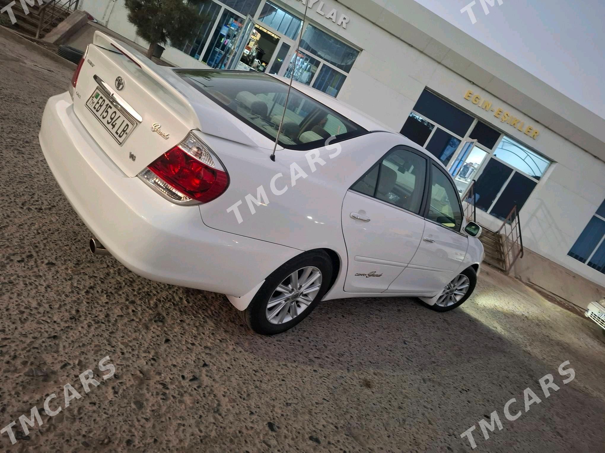 Toyota Camry 2005 - 190 000 TMT - Dänew - img 5