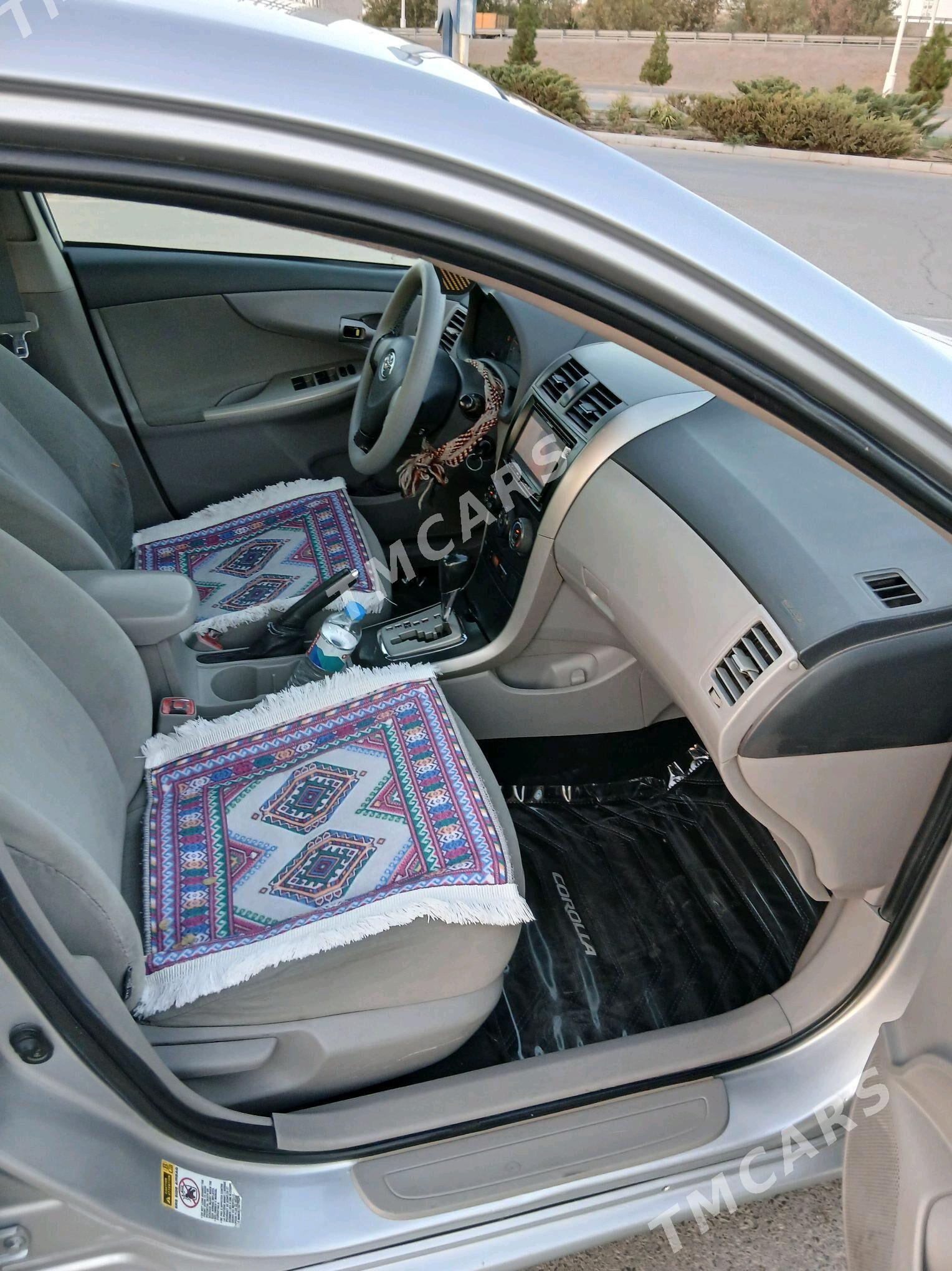 Toyota Corolla 2010 - 154 000 TMT - Aşgabat - img 3