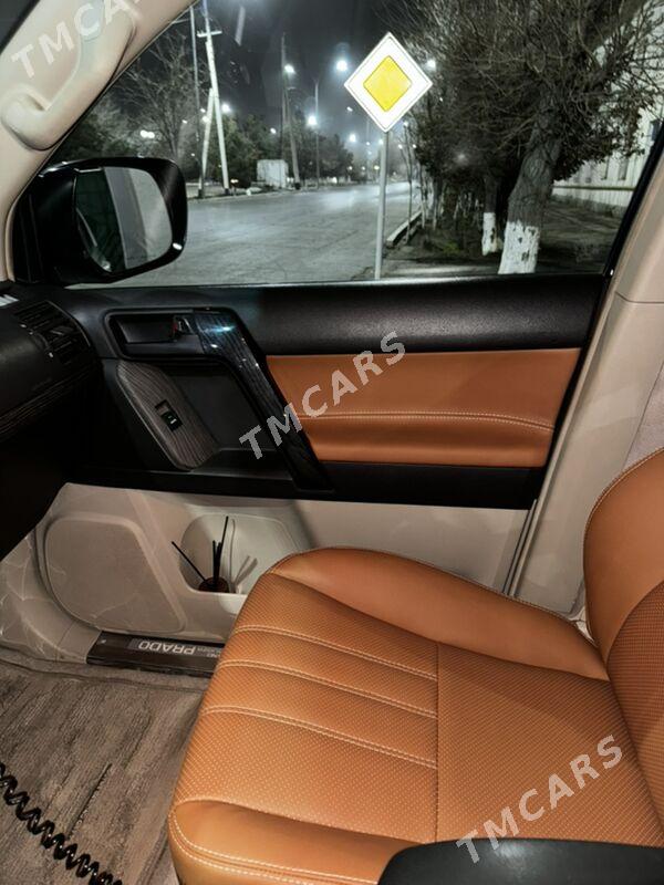 Toyota Land Cruiser Prado 2013 - 540 000 TMT - Ашхабад - img 8